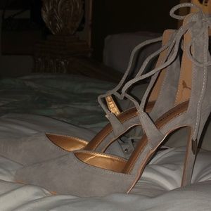 brand new heels
